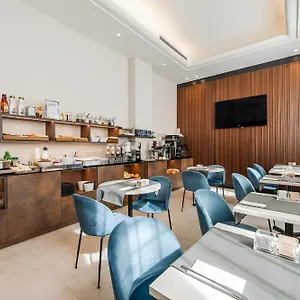2* Pensión Astoria Deluxe